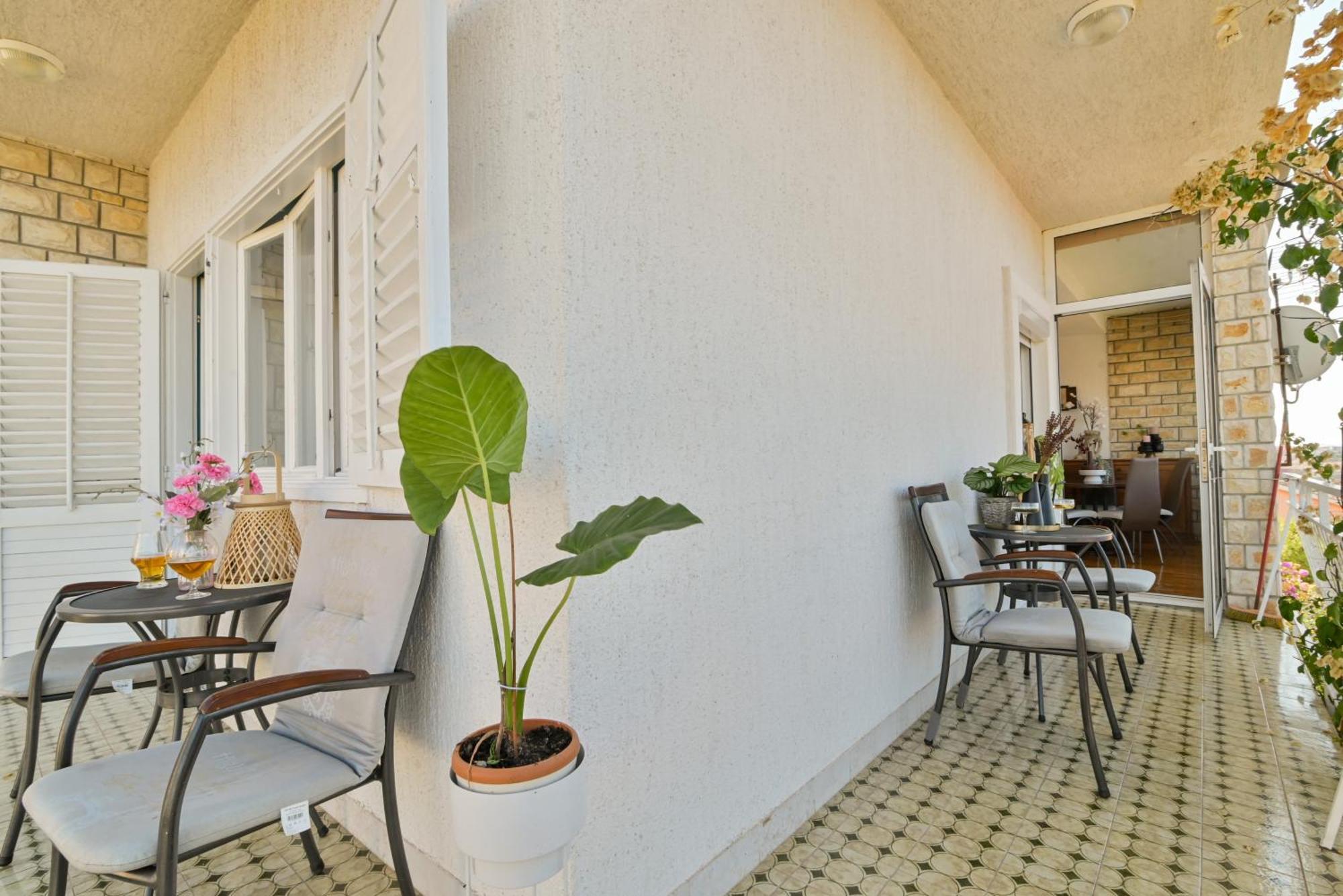 Apartment Spira Puovica Трогир Экстерьер фото