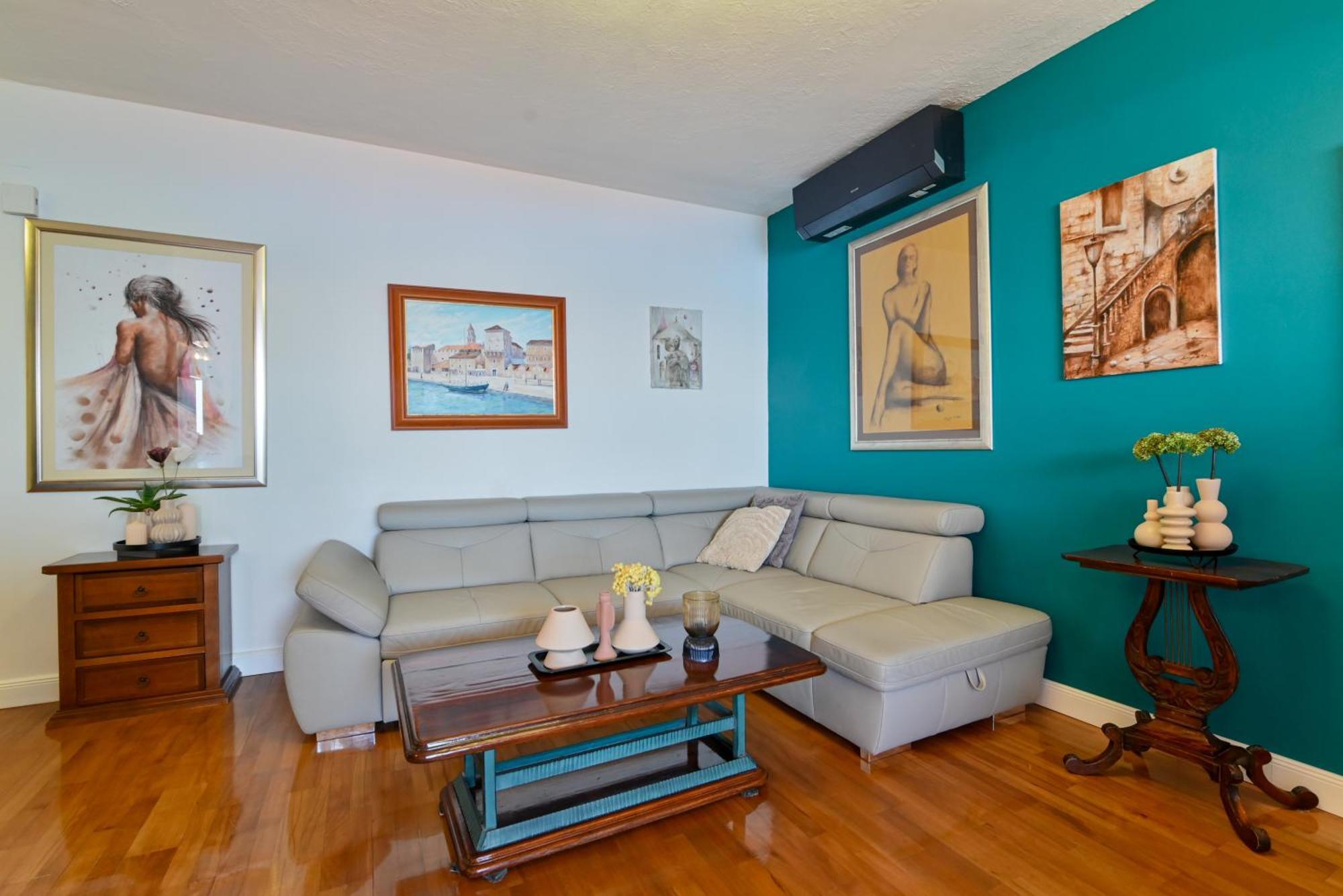 Apartment Spira Puovica Трогир Экстерьер фото