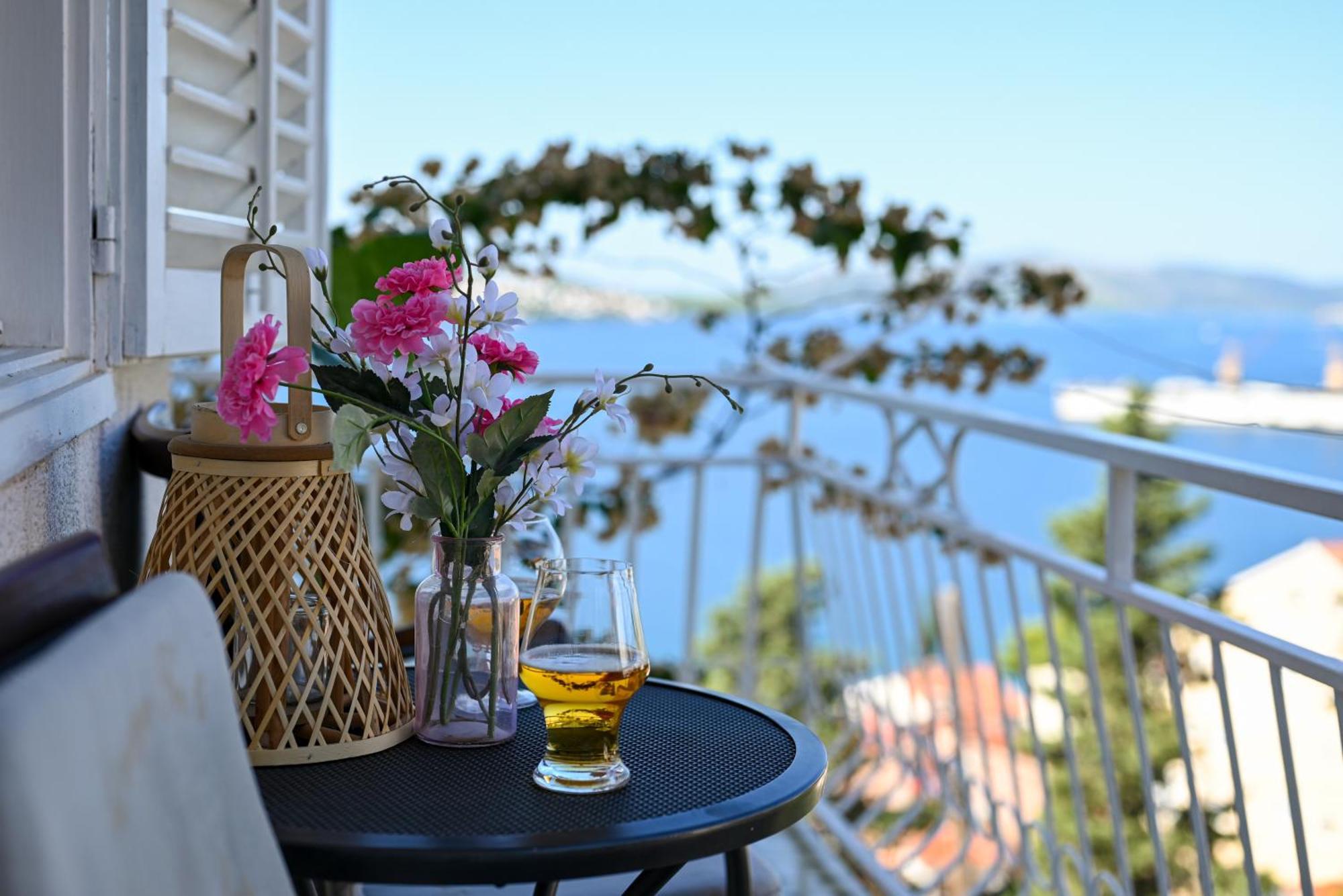 Apartment Spira Puovica Трогир Экстерьер фото